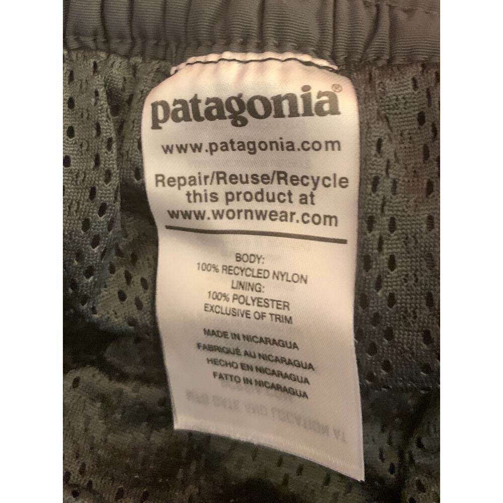 PATAGONIA Men’s Charcoal Swim Trunks / Size: Small - Picture 4 of 9